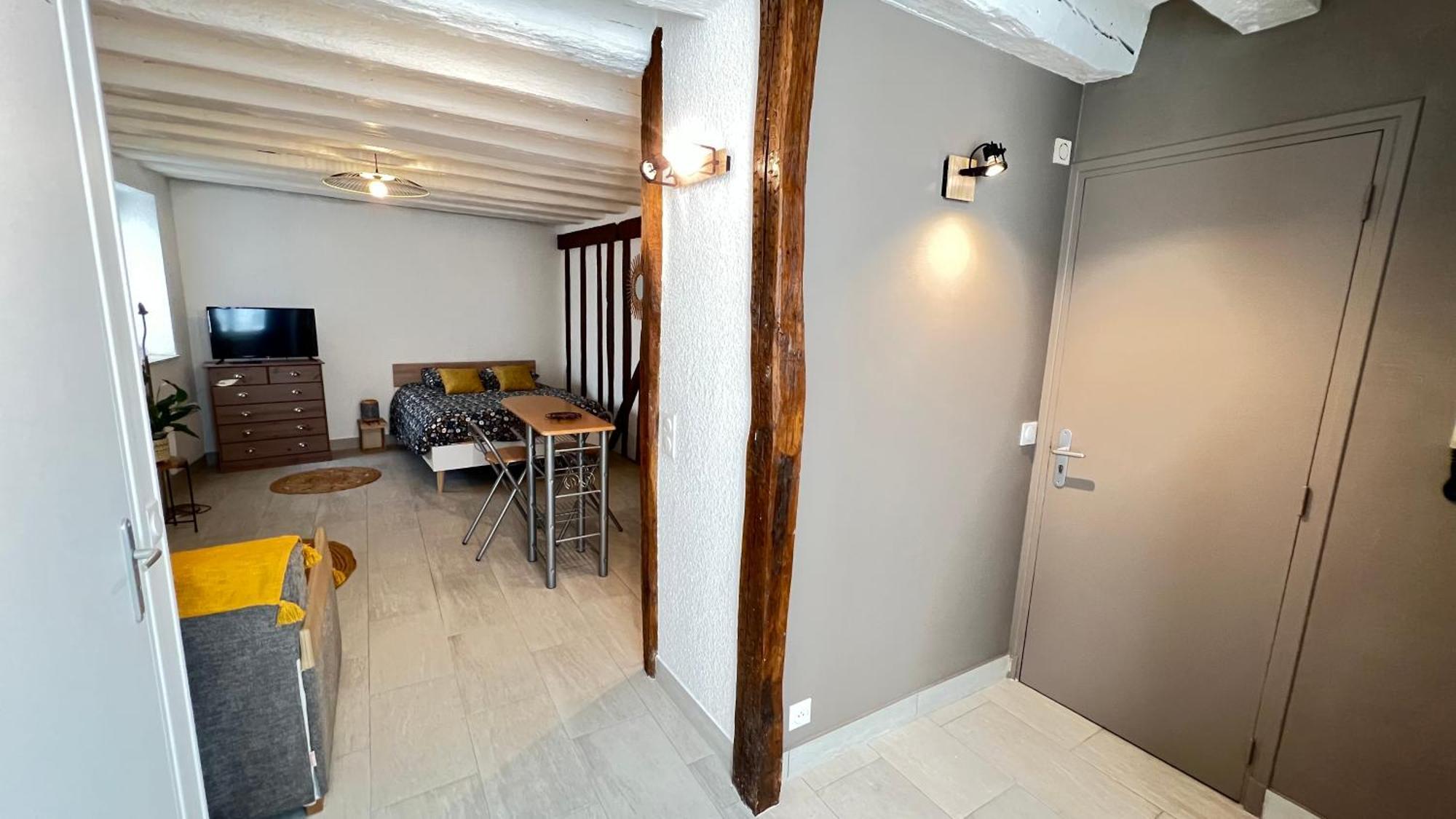 Le Logis De La Tour *