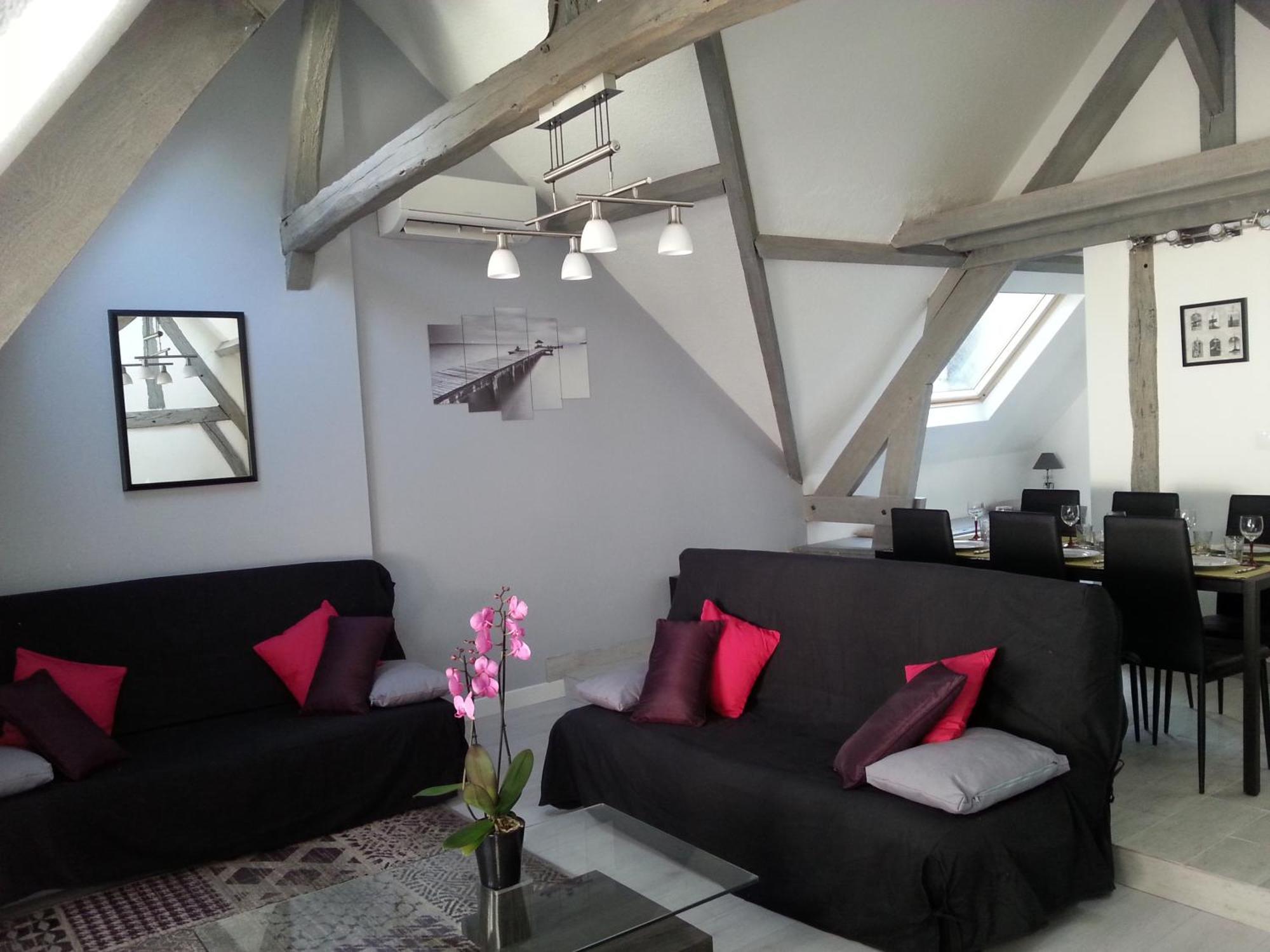 Le Logis De La Tour Apartment *