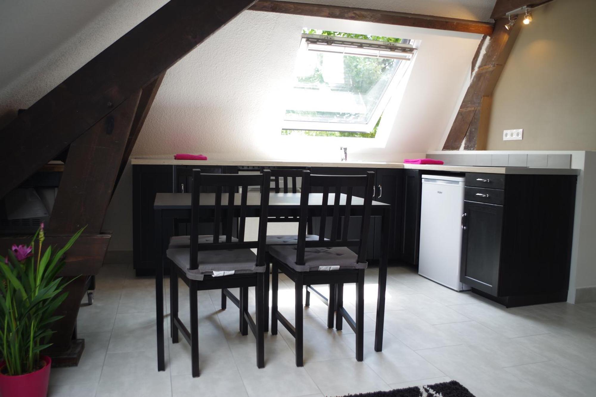 Le Logis De La Tour Amboise