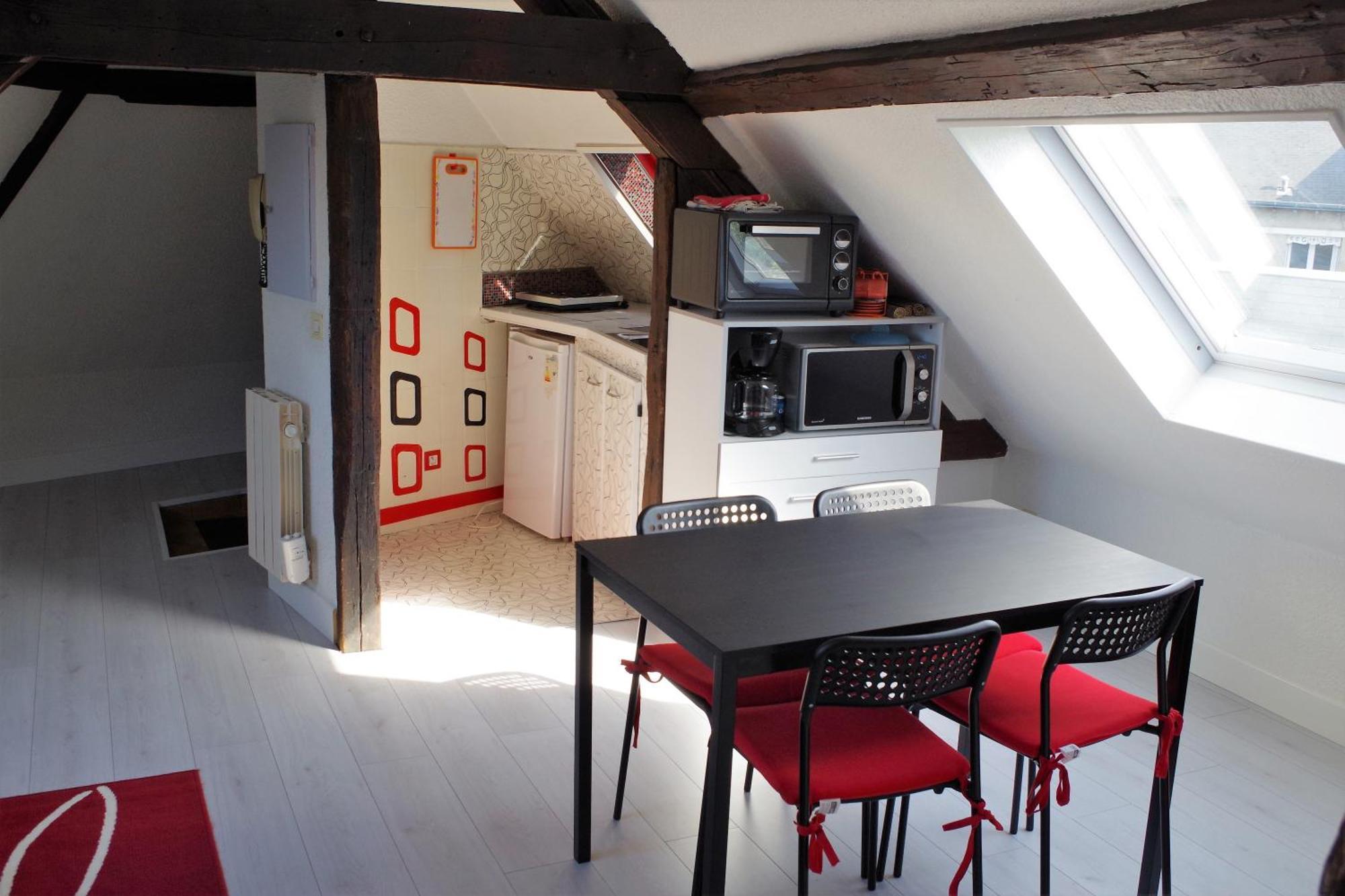 Le Logis De La Tour *